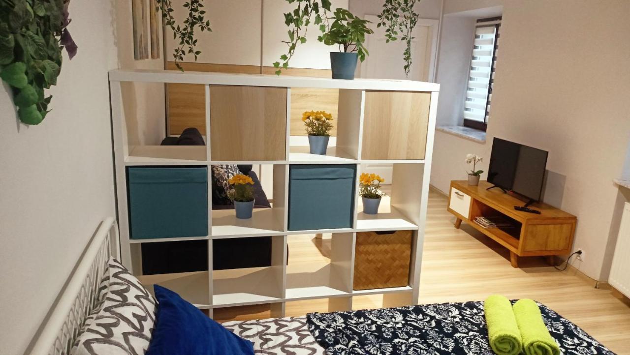 Apartament Granatowy Swietoduska 12 Lublin Exterior foto